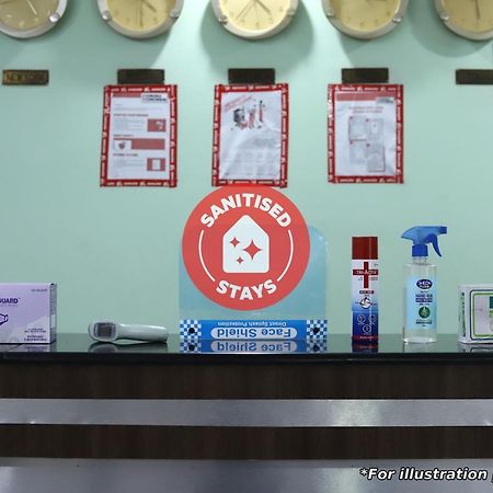 Oyo 84661 Lakshmi Home Stay Jhajra Екстер'єр фото
